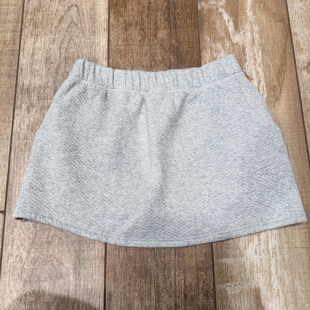 Aerie | Offline Gray Skort - Picture 6 of 8